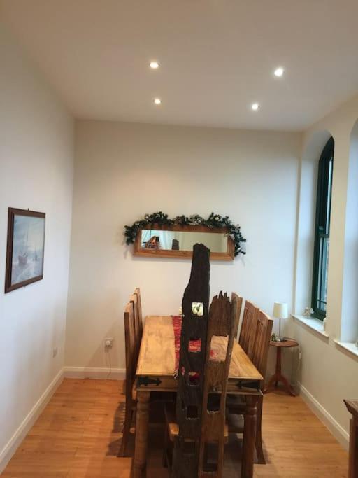 Converted Chapel Filey Floor To Ceiling Arch Window Екстер'єр фото